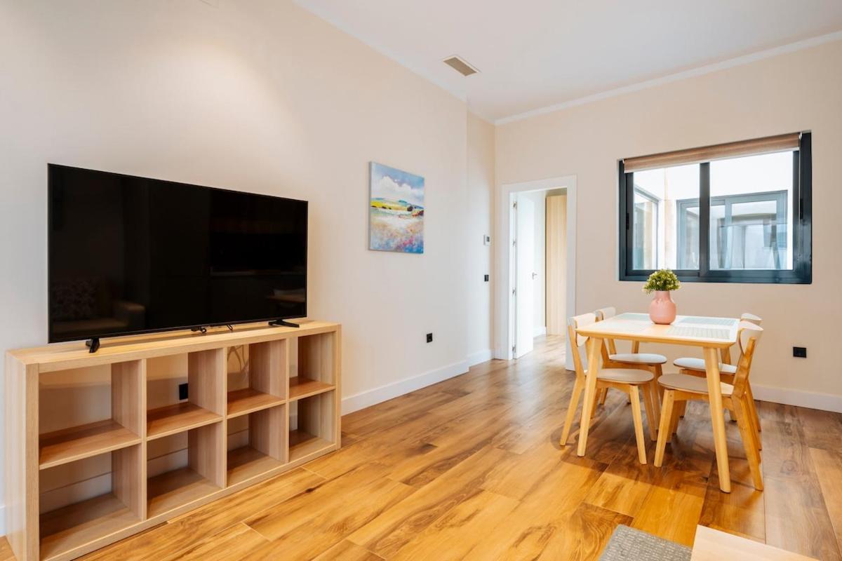 Deluxe Twobedroom Apartment Seville Downtown Exterior foto